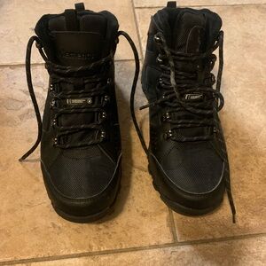 Element Men's Dark Boots like new.